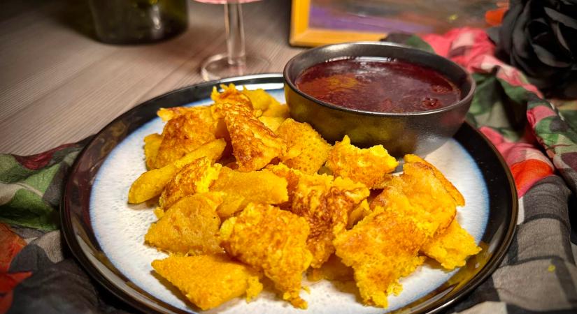 Habkönnyű, édes nosztalgia – ez a vegán császármorzsa biztosan elvarázsol