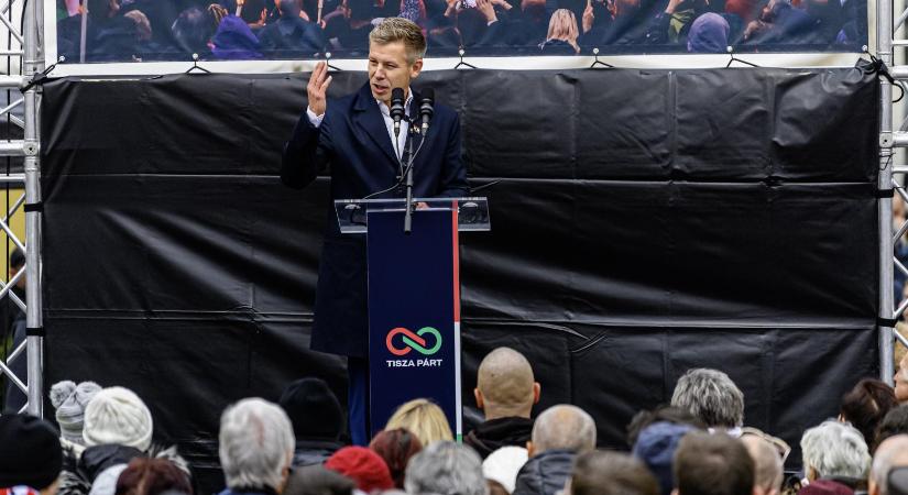 Összeomlott a magyar mennyország kommunikációja, Orbán Viktor megérezte, hogy kétmilliónál több ember fog kelleni