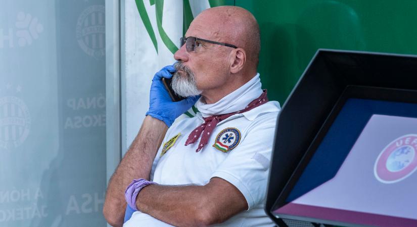 A nyugdíjba vonult Zacher Gábor ebbe vágott most bele