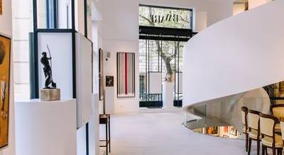 Különleges festményekkel, bútorokkal és ékszerekkel érkezik a BÁV ART 86. Művészeti Aukció