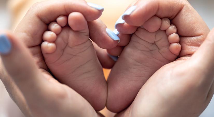 Koraszülöttek Világnapja- lilanap mozgalom Győrben is