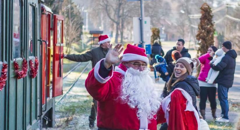 Mikulásjárat a Felsőtárkányi Állami Erdei Vasúton 2025