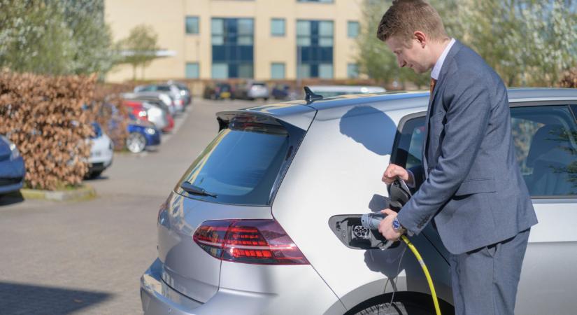 Remek hír érkezett rengeteg magyar autótulajnak: ez komoly könnyítés lesz a számukra