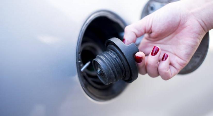 Így alakul a benzin ára kedden: a gázolajról is megszólaltak a szakértők