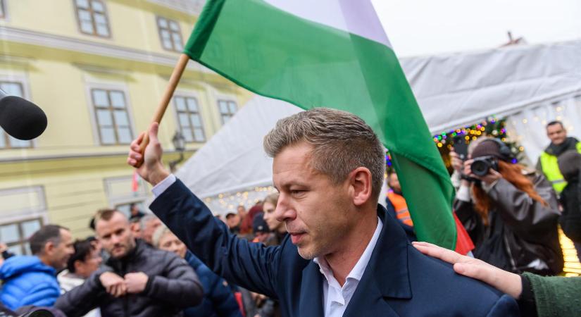 Republikon Intézet: Magyar Péter kétszer olyan népszerű, mint Orbán Viktor