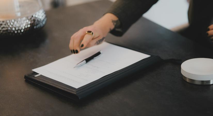 Öröklés: ha a hagyatéki eljárás hónapokig tart, ez áll a háttérben