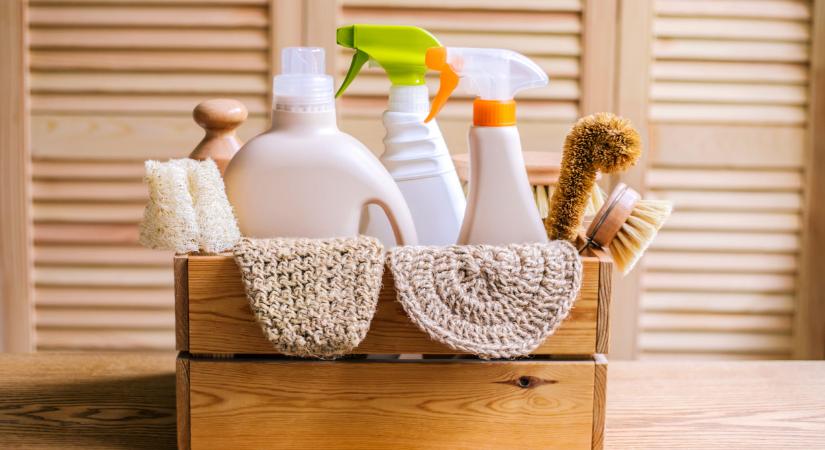 Nagyüzemben árulták a hamis tisztítószert: óvatosan, ha te is innen vásároltál