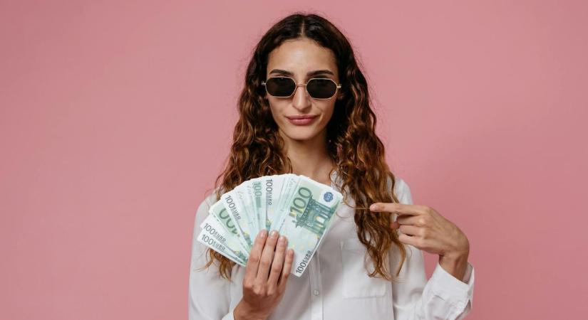 Svájc 85 000 külföldi munkavállalót keres: a fizetések 3500 és 6500 euró között mozognak; itt vannak a felvételt hirdető állások