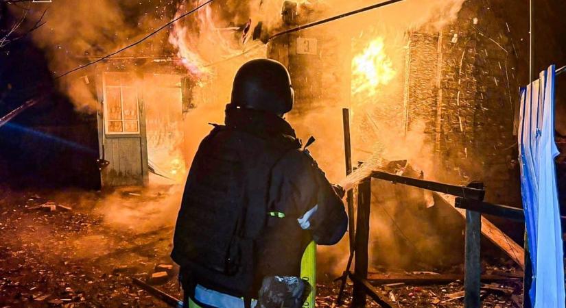 Orosz rakétatámadás ölt meg három embert Harkiv megyében