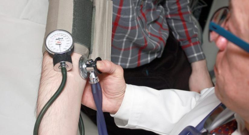 Ezentúl nemcsak a súlyos, életveszélyes eseteket vállalják éjszaka a mentőállomáson