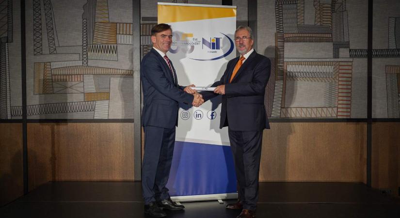 Stafétaátadás a fuvarozói érdekvédelem élén – új ügyvezető főtitkár a NiT Hungarynál