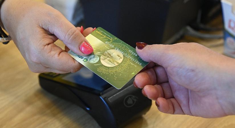 Jó, hogy újra lehet a boltokban SZÉP-kártyával fizetni, de van egy megbújó adótrükk