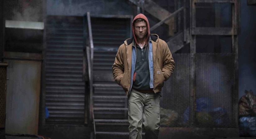 Szépen kezdett a mozikban az új Szemfényvesztők 3., de A menekülő ember csúnyán elhasalt