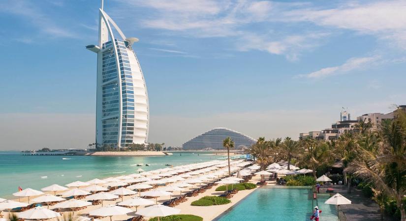 Dubaj: télen a nyárba