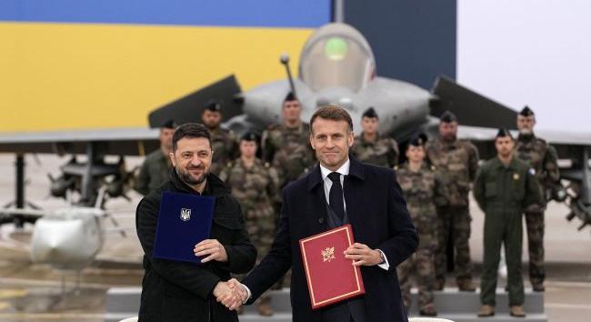 Ukrajna mintegy 100 Rafale vadászgép vásárlását tervezi Franciaországtól