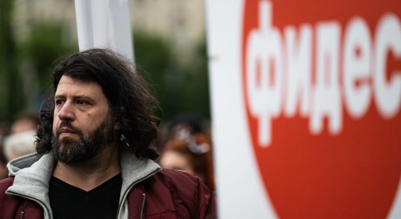 Feltörték Puzsér Róbert szerkesztőségének szervereit