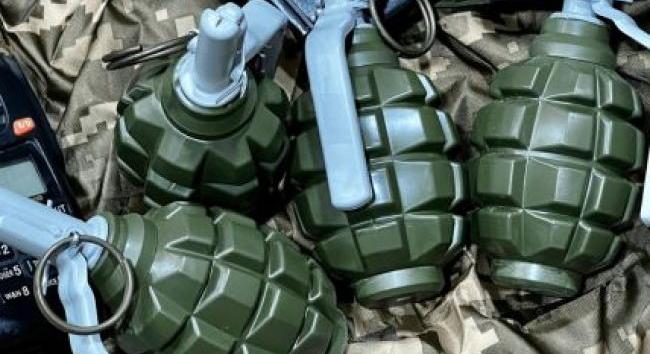 Kézigránátot robbantott fel egy férfi Lemberg megyében, amikor a rendőrök megállították az autóját