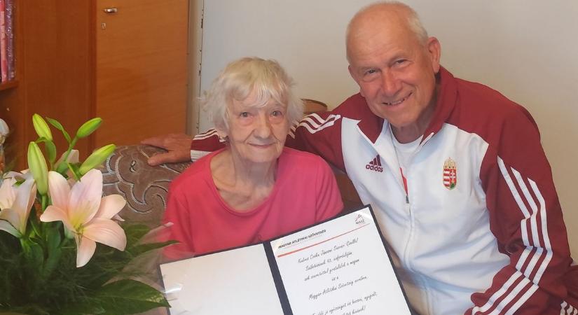 Nagykanizsa első olimpikonját köszöntötték - Sasvári Gizella 93. születésnapját ünnepelte