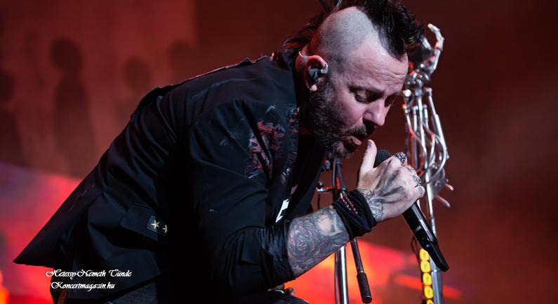 Két frontember, egy felejthetetlen este Three Days Grace koncertbeszámoló