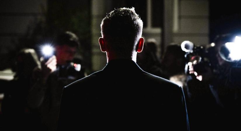 Sorra derülnek ki a nevek, hamarosan teljes lesz a lista, hogy kik csatlakoznak Magyar Péterhez a gátfutásba oltott maratonra