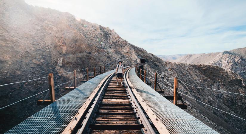 A világ legnagyobb fából készült vasúti hídja elhagyatottan áll