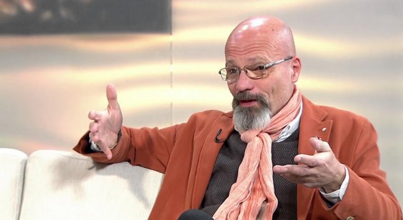 Hamarosan új szerepben tűnik fel a nemrég nyugdíjba vonult Zacher Gábor