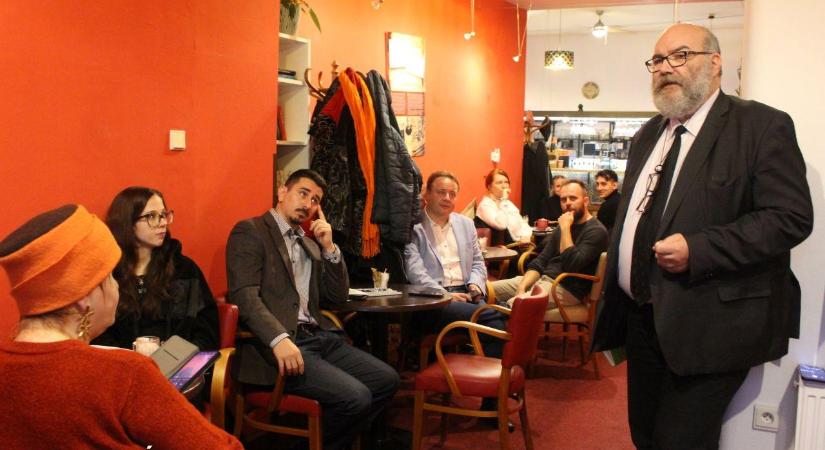 A bársonyos forradalom emléknapján a kommunizmus áldozatairól emlékeztek meg