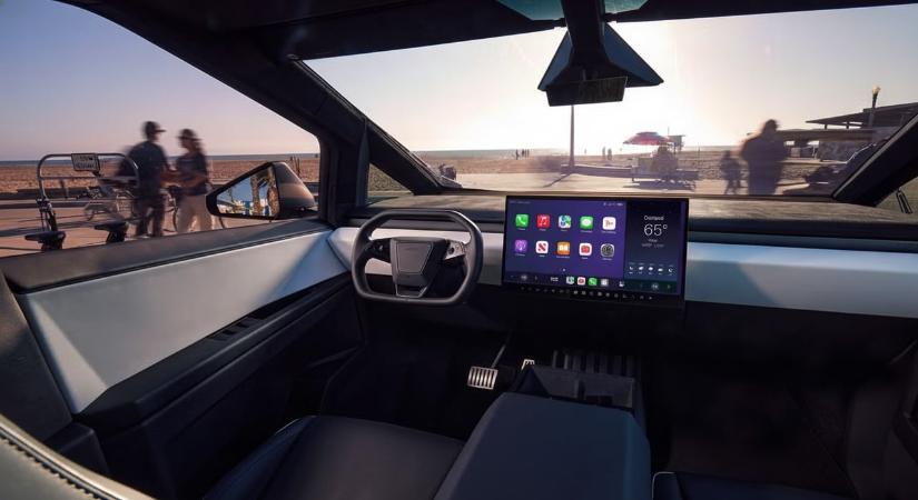 Megadja magát az Apple-nek a Tesla, jöhet a CarPlay támogatás?