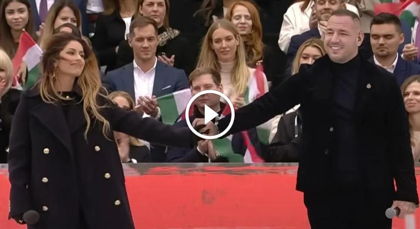 Curtis és Radics Gigi újra együtt: a háborúellenes gyűlésen énekeltek – „A dalban benne van, mennyit veszíthetnénk egy háborúval”