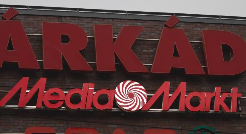 A magyarok közül sokan komoly költekezésekre készülhetnek az év végén