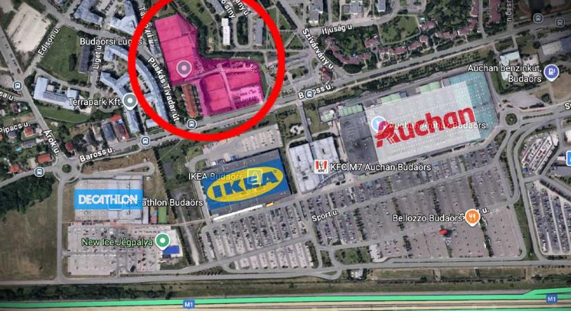 Változtatási tilalomat rendelt el Budaörs a helyi teniszcentrum területére, ahová a kormány kiemelt beruházásaként 270 lakásos társasházat építenének