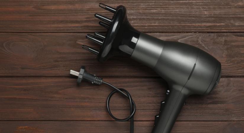 5 meglepő és kreatív dolog, amire a hajszárítót használhatod: ne aggódj, mind biztonságos!