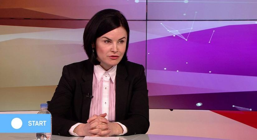 Szigorú kritikát kapott Orbán Viktor: „kirabolta a nyugdíjasokat”