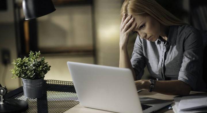 Aggasztó trend terjed a magyar munkavállalók körében: ez minden baj forrása