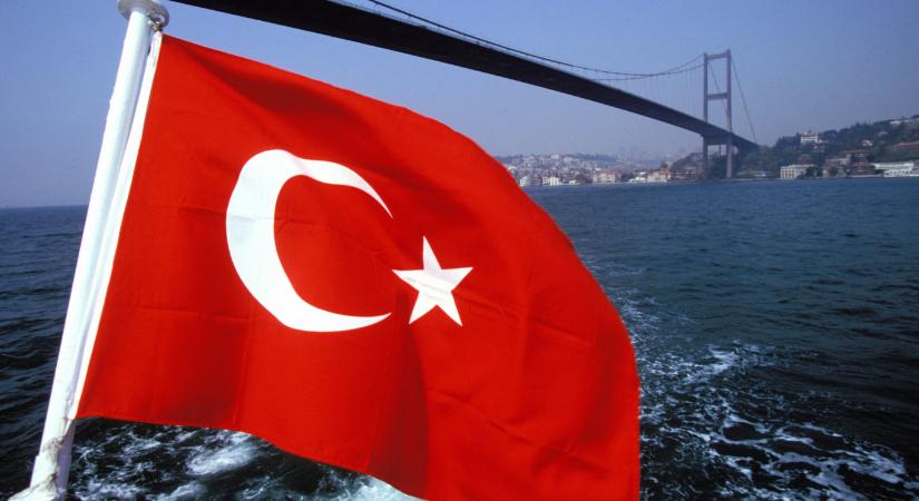 A hamburgi család negyedik tagja is meghalt Isztambulban, ételmérgezés helyett egy rovarirtó okozhatta a tragédiát