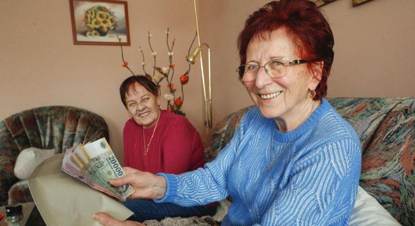 Kiderült, mikor érkezik a decemberi nyugdíj a Heves vármegyében élőknek