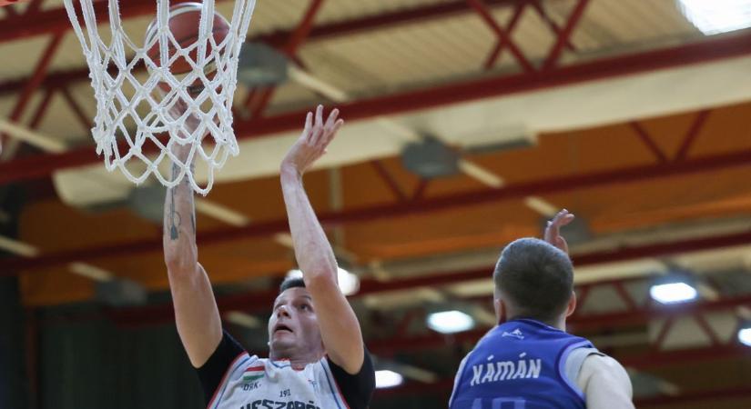 Nagy kár az utolsó negyedért