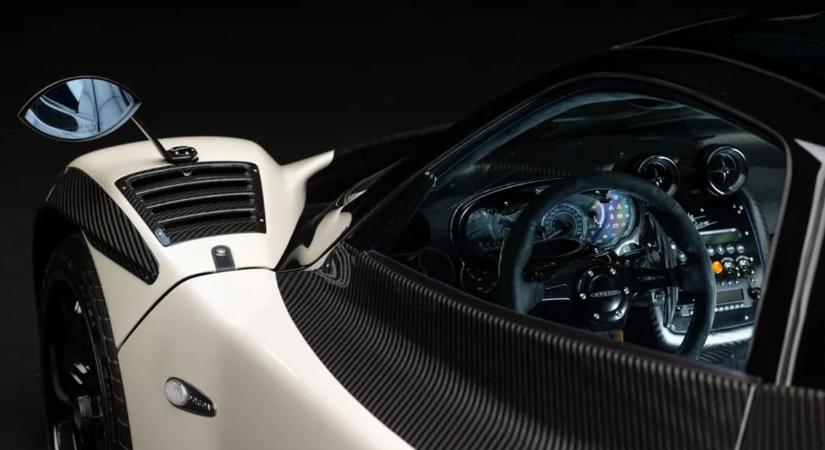 Egyetlen darab készült belőle: 10,5 millió dollárért kelhet el egy különleges Pagani Zonda