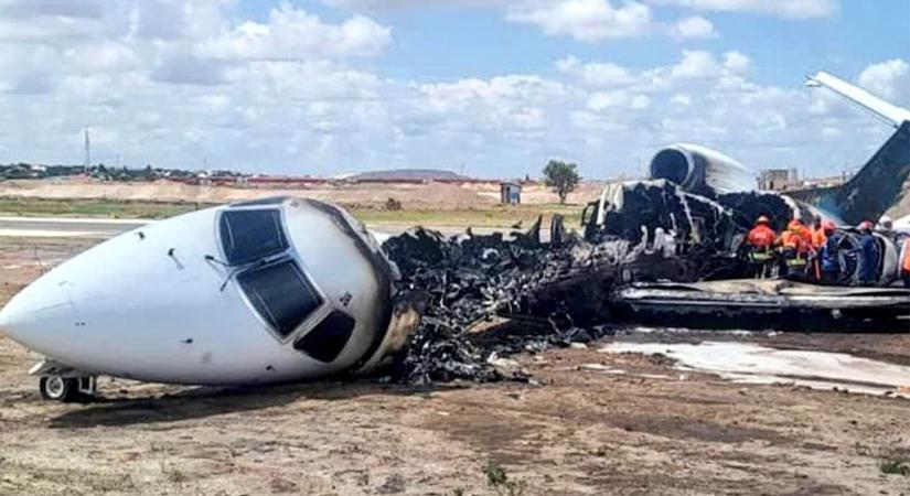 Balesetet szenvedett és kiégett egy ERJ-145-ös