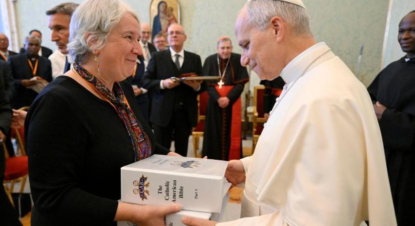 Leó pápa széles hozzáférést kér a Bibliához a digitális térben is