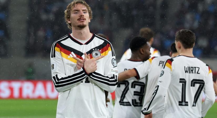 Vb-selejtezők: Németország tükörsimán hozta le a csoportrangadót, Szlovákia pótselejtezős - videó