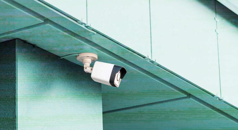 „Az egészségügy nem működhet úgy, mint a hadsereg” – A MOK elnöke arcfelismerő kamerákról és égetőbb gondokról