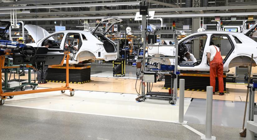 Újabb mélyütés jöhet a magyar autóipari álomnak? Komoly válság érik, ezt nagyon nehéz lesz kivédeni