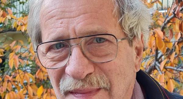 Miért nem omlott össze?