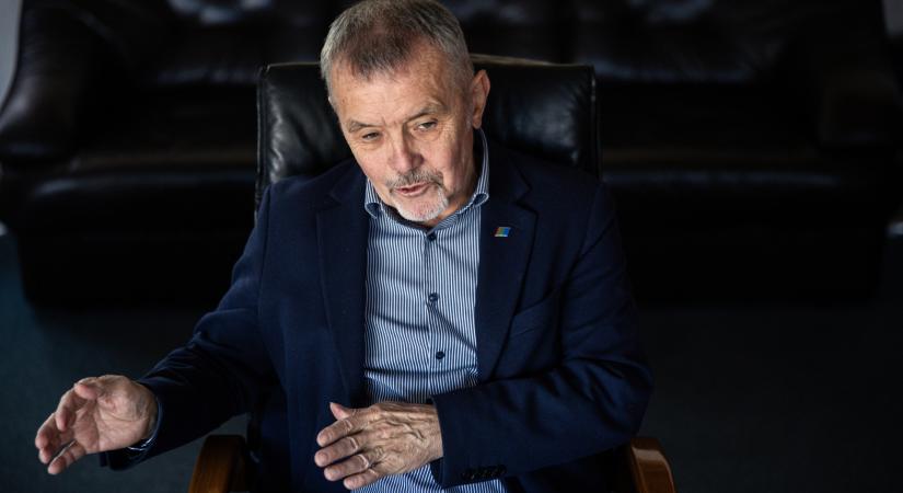 Sinkó Ottó: óriási haszna lenne annak, ha Magyarország bevezetné az eurót