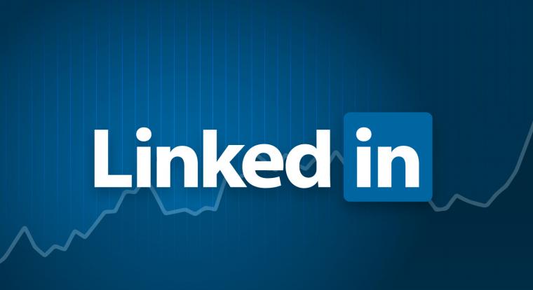 AI funkciókat épít keresőjébe a LinkedIn