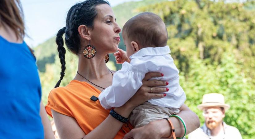 Marad a CSOK plusz a 41 év feletti várandós nőknek