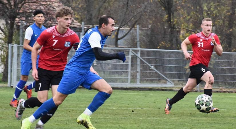 Vármegye II.: hat gólt rúgott a Kunszentmárton, fontos pontokat vesztett a Túrkeve