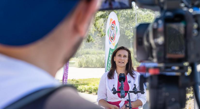 Orbán Viktor a nevelőszülői rendszerért felelős miniszterelnöki biztost nevezett ki