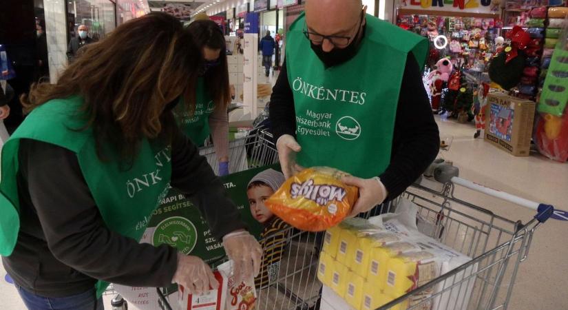 Rekordméretű élelmiszergyűjtés Magyarországon – Mór is csatlakozott